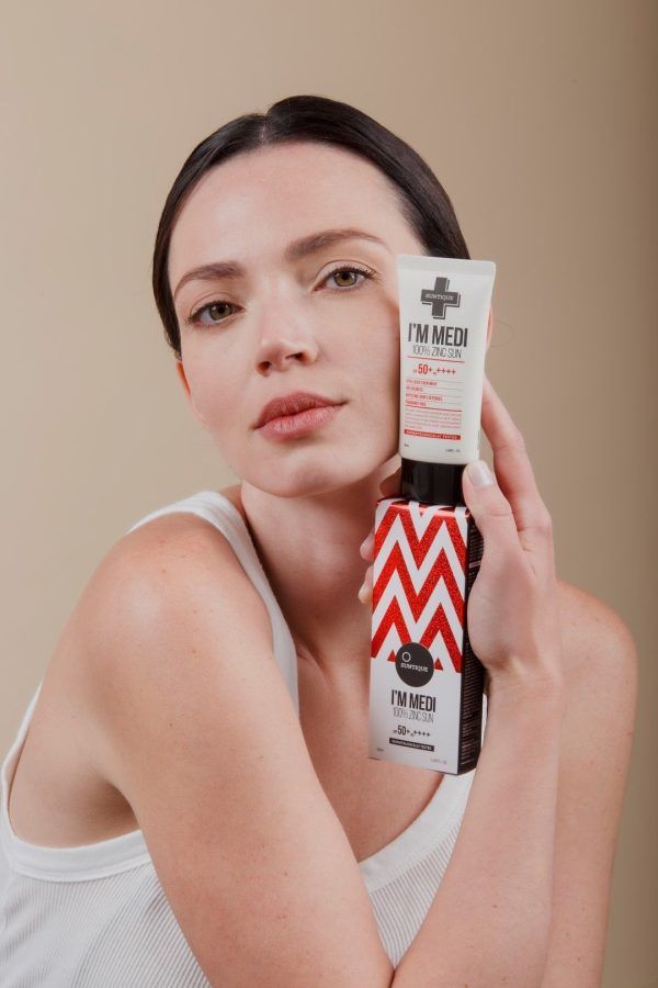 IM MEDI MODEL SHOT 2